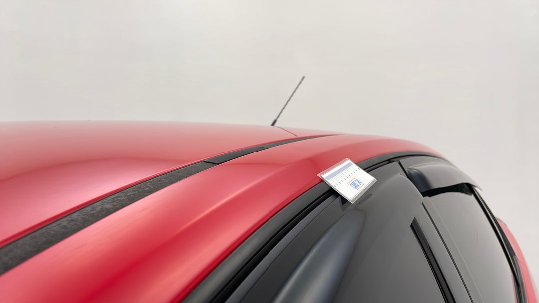 2016 Holden Commodore Sv6, Automatic, 102855 km, Roof Dent