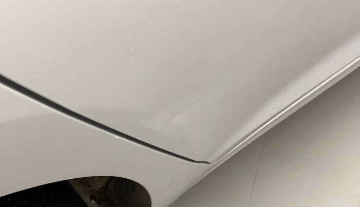 2018 Hyundai Verna 1.6 SX (O) CRDI MT, Diesel, Manual, 74,495 km, Right rear door - Slightly dented