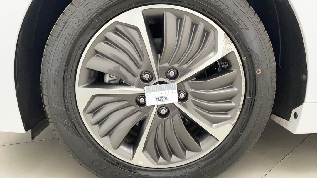 Wheels Rim Front LHS Gutter Rash