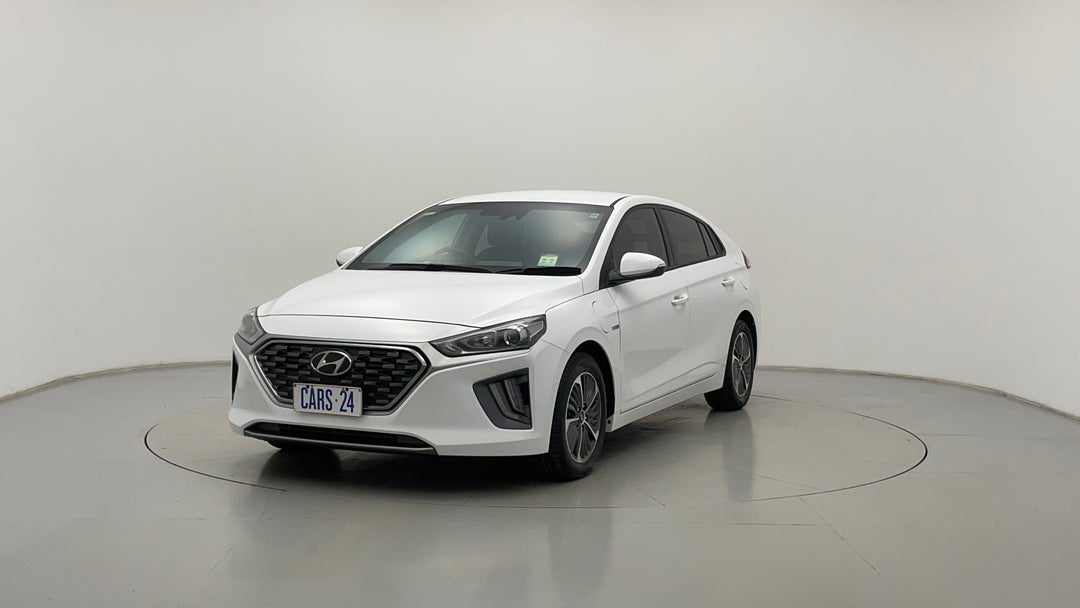 Left Front Diagonal (45- Degree) View