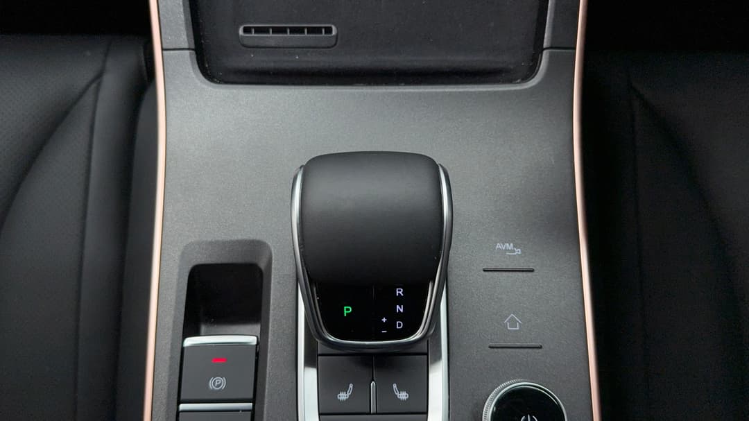 2024 Chery Omoda 5 Ex (high Version), Automatic, 46602 km, Gear Lever 