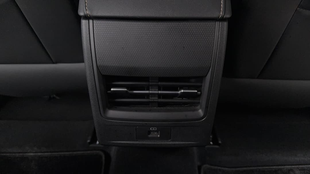 2024 Chery Omoda 5 Ex (high Version), Automatic, 46602 km, Rear A/C Vent