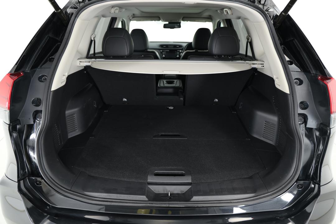 2018 Nissan X-trail Ti (4WD), Automatic, 39303 km, Boot Inside View
