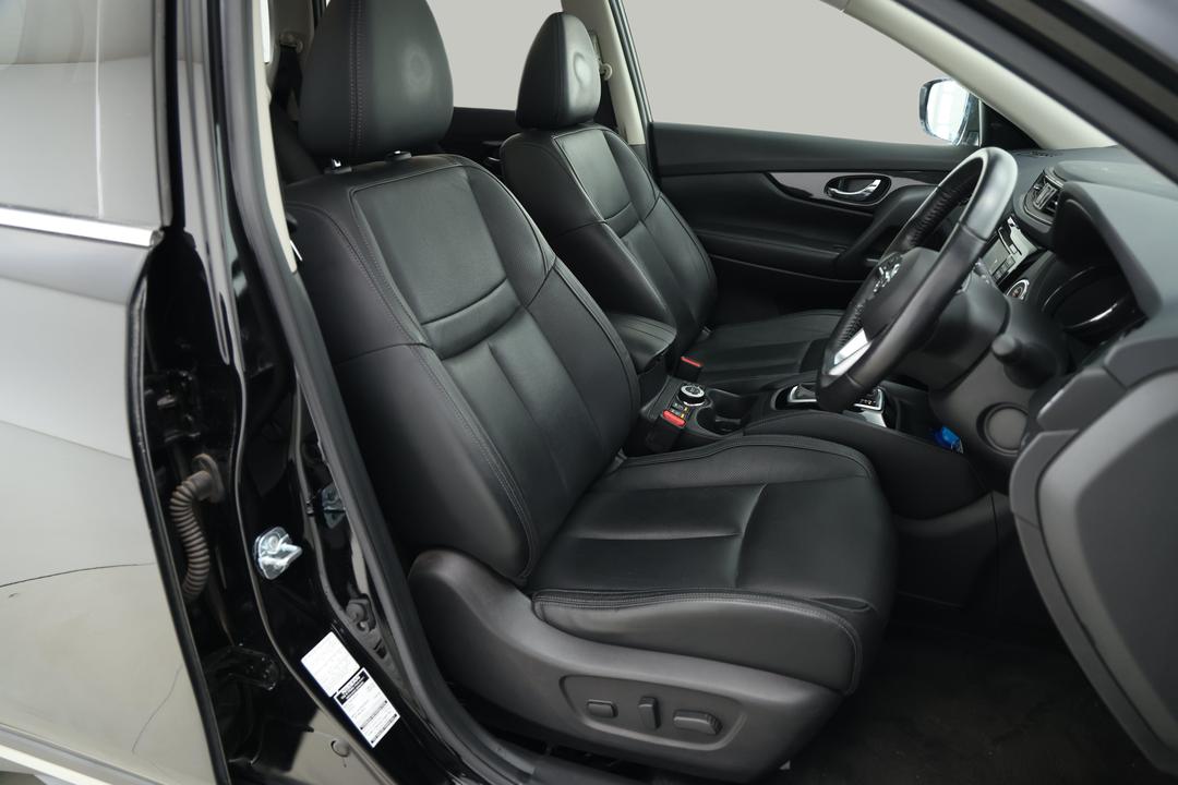 2018 Nissan X-trail Ti (4WD), Automatic, 39303 km, Right Side Front Door Cabin View