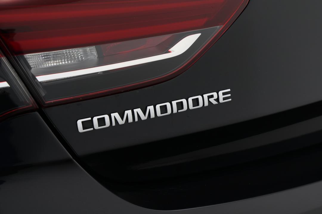 2020 Holden Commodore Lt, Automatic, 60830 km, Badge (Boot Left Side)