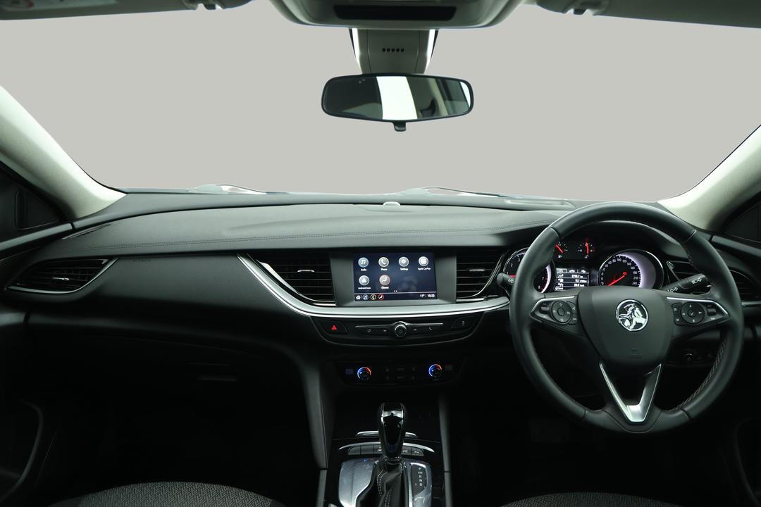2020 Holden Commodore Lt, Automatic, 60830 km, Dashboard View