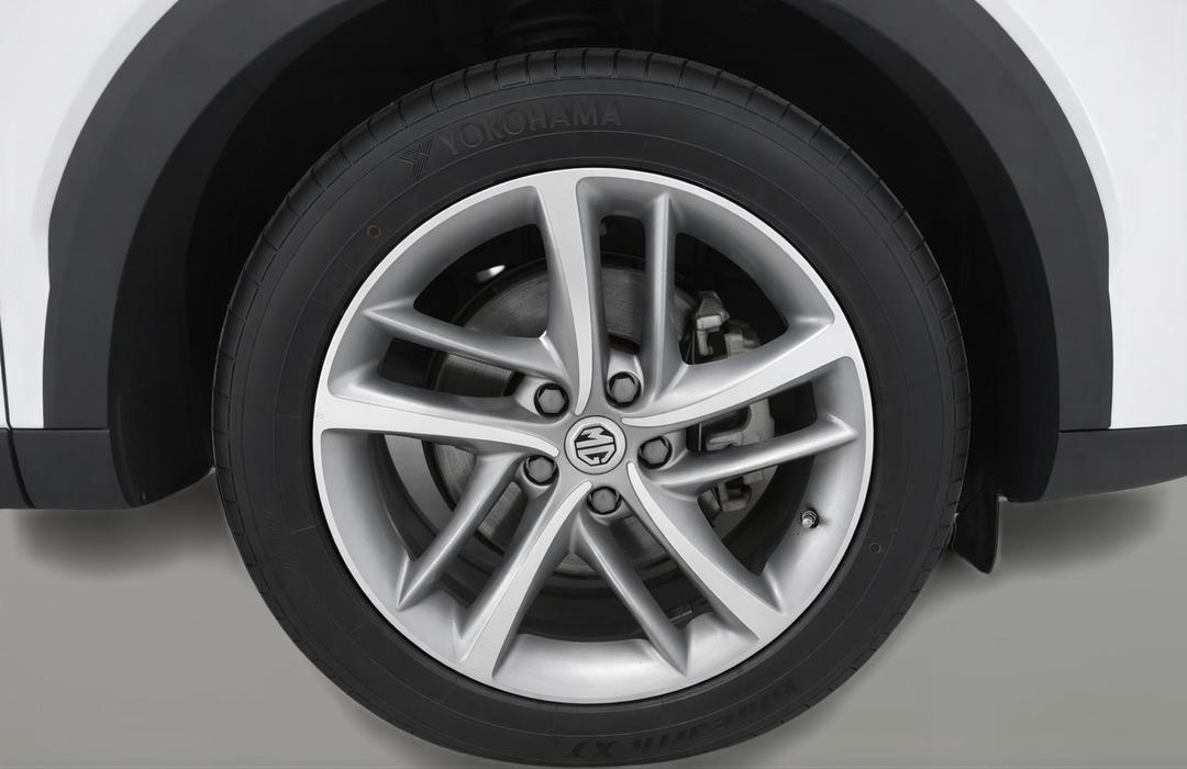 2021 MG HS Essence X, Automatic, 100332 km, Right Front Wheel