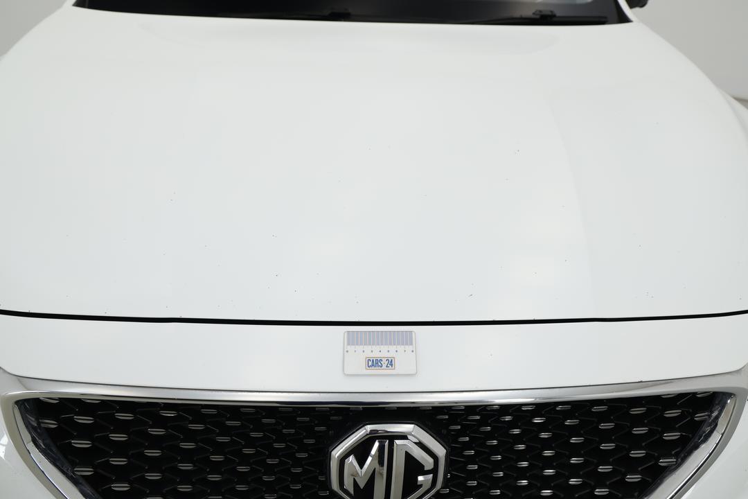2021 MG HS Essence X, Automatic, 100332 km, Bonnet Scratch