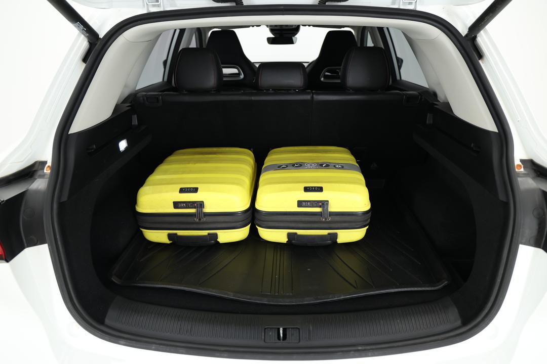 2021 MG HS Essence X, Automatic, 100332 km, Boot Inside View with Luggage