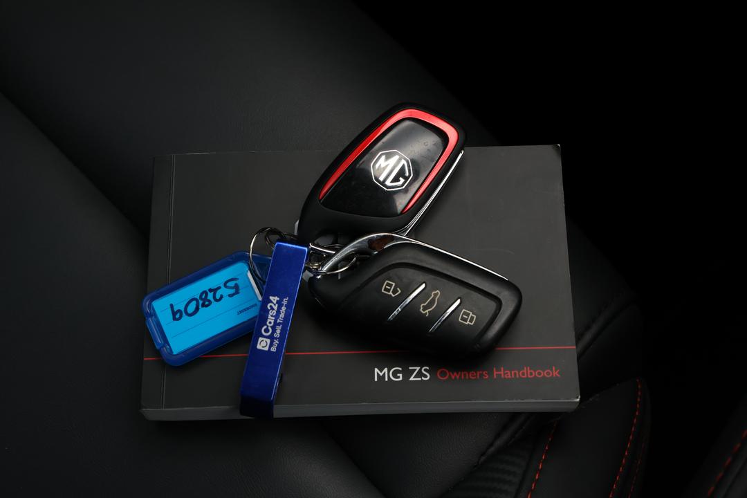 2020 MG Zst Excite, Automatic, 38490 km, Key Close-up