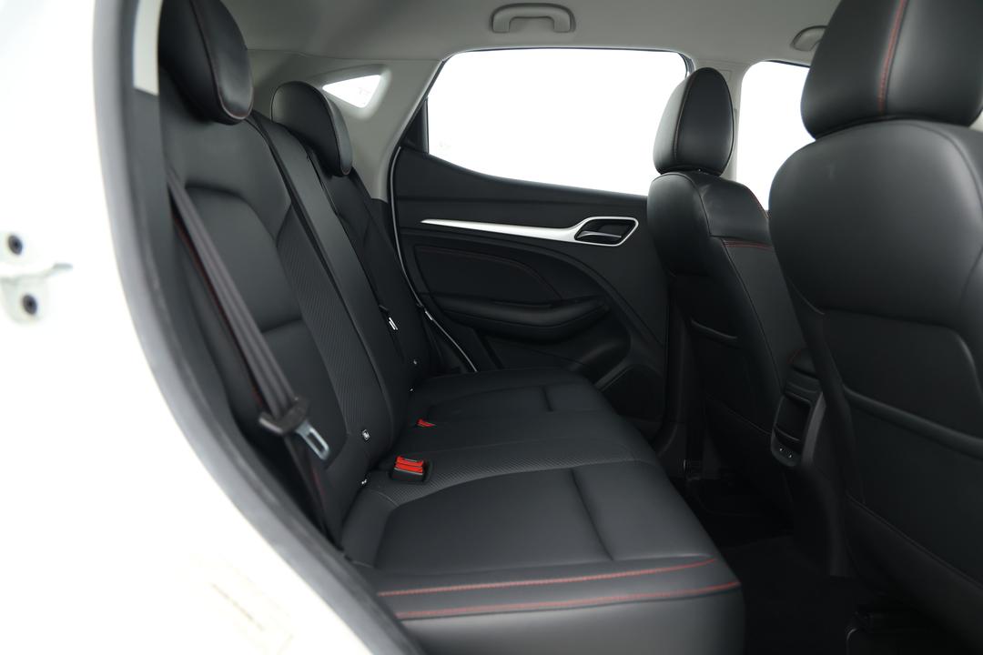 2020 MG Zst Excite, Automatic, 38490 km, Right Side Rear Door Cabin View