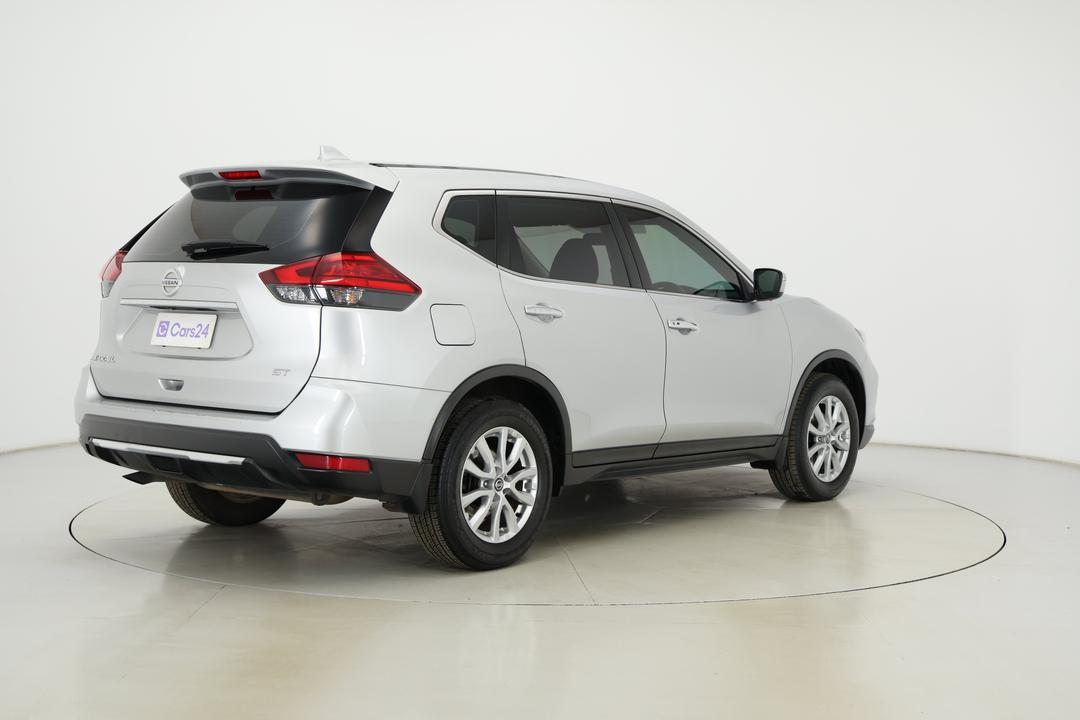 2018 Nissan X-trail St (2WD), Automatic, 106403 km, Right Back Diagonal (45- Degree) View