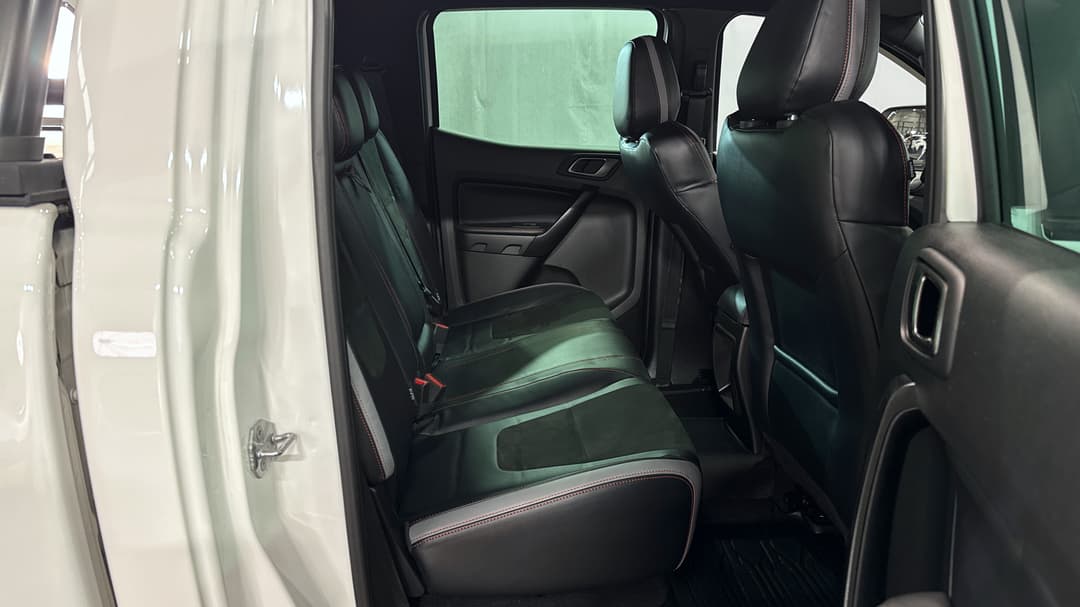 2022 Ford Ranger Raptor X 2.0 (4x4), Automatic, 87639 km, Right Side Rear Door Cabin View