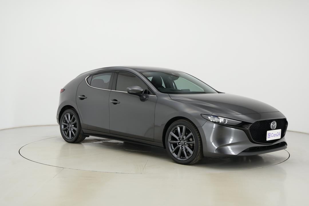 2019 Mazda 3 G20 Touring, Automatic, 78283 km, Right Front Diagonal (45- Degree) View