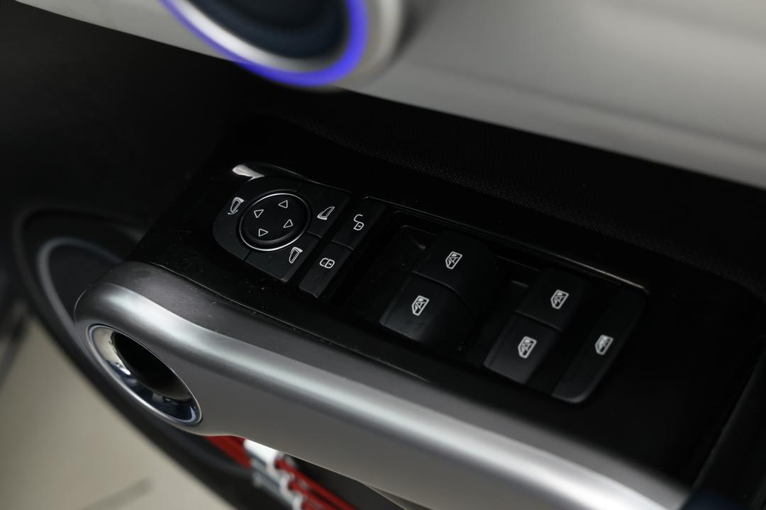 2023 Byd Atto 3 Extended Range, Automatic, 50051 km, Drivers Side Door Panel Controls