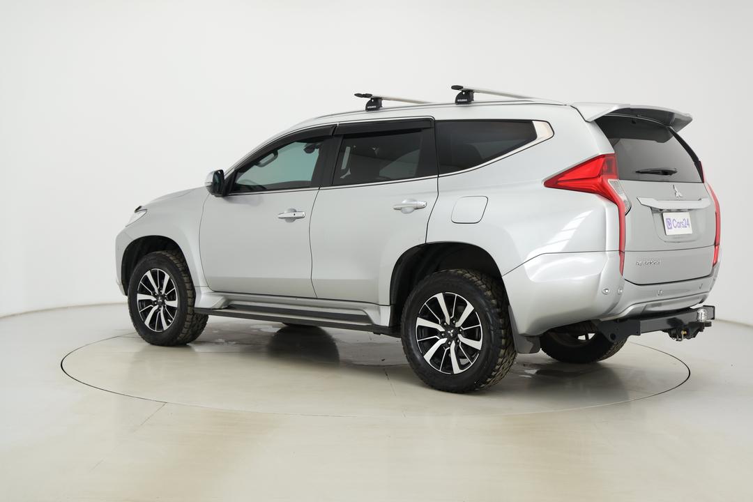 2018 Mitsubishi Pajero Sport Exceed (4x4) 7 Seat, Automatic, 115332 km, Left Back Diagonal (45- Degree) View