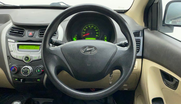 2015 Hyundai Eon ERA +, Petrol, Manual, 40,491 km, Steering Wheel Close Up