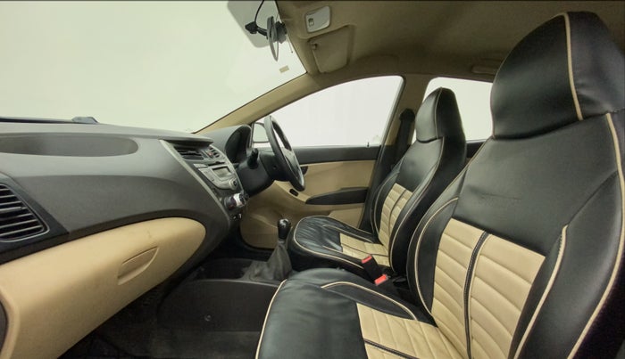 2015 Hyundai Eon ERA +, Petrol, Manual, 40,491 km, Right Side Front Door Cabin