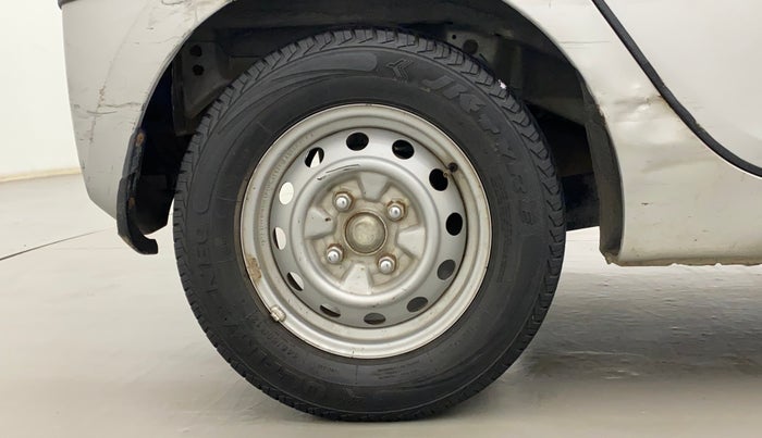 2015 Hyundai Eon ERA +, Petrol, Manual, 40,491 km, Right Rear Wheel
