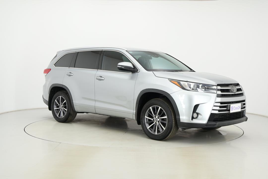 2018 Toyota Kluger Gxl (4x2), Automatic, 95351 km, Right Front Diagonal (45- Degree) View