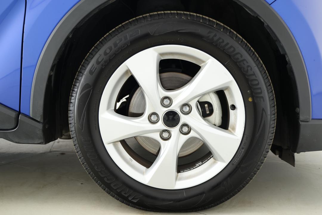 2019 Toyota C-HR (2WD), Automatic, 65867 km, Right Front Wheel