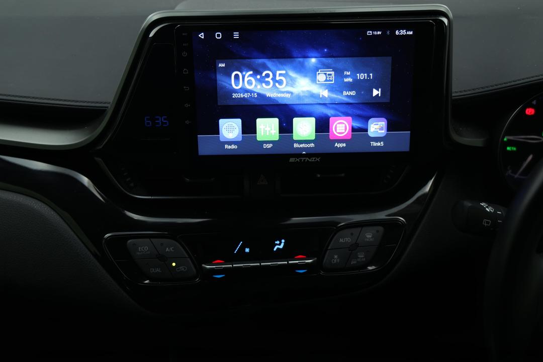 2019 Toyota C-HR (2WD), Automatic, 65867 km, Center Console