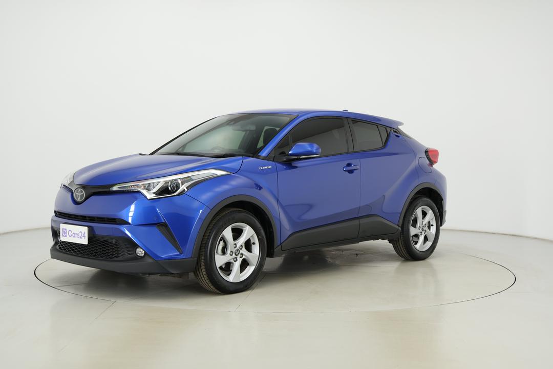 2019 Toyota C-HR (2WD), Automatic, 65867 km, Left Front Diagonal (45- Degree) View