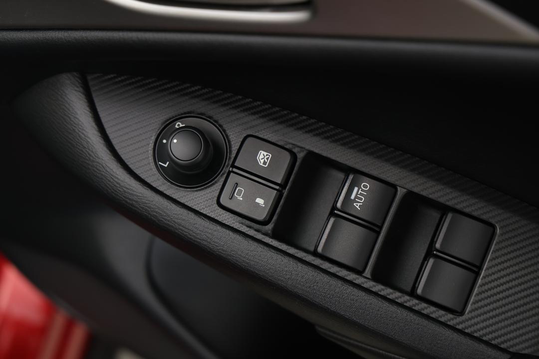 2023 Mazda CX-3 Maxx Sport (FWD), Automatic, 31770 km, Drivers Side Door Panel Controls