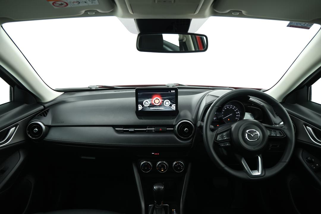 2023 Mazda CX-3 Maxx Sport (FWD), Automatic, 31770 km, Dashboard View