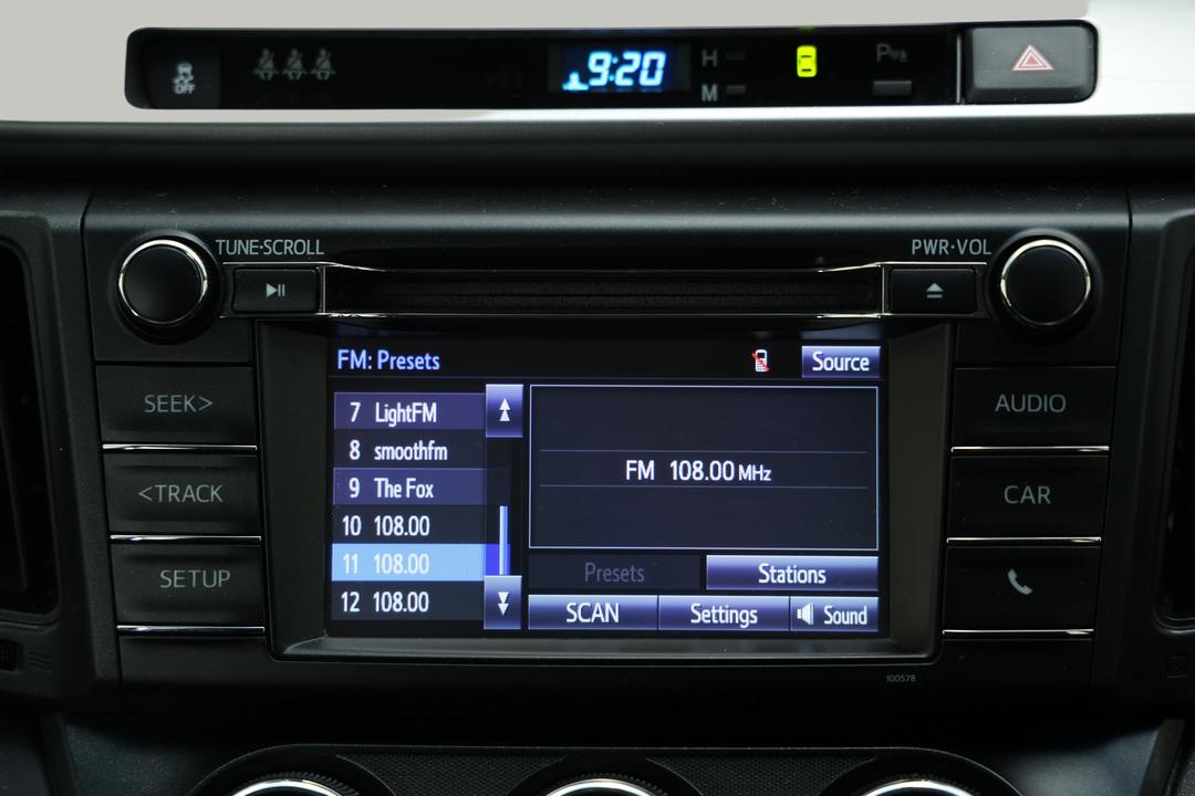 2017 Toyota RAV4 Gx (2WD), Automatic, 114101 km, Infotainment System