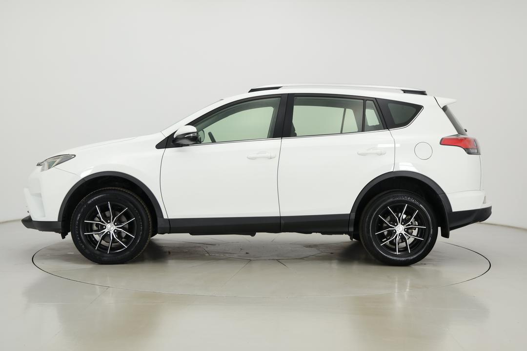 2017 Toyota RAV4 Gx (2WD), Automatic, 114101 km, Left Side View