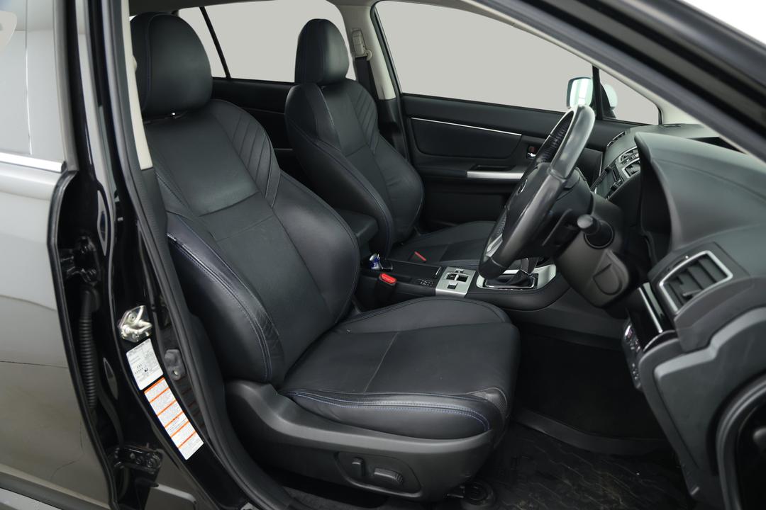 2016 Subaru Levorg 2.0 Gt-s (AWD), Automatic, 81982 km, Right Side Front Door Cabin View