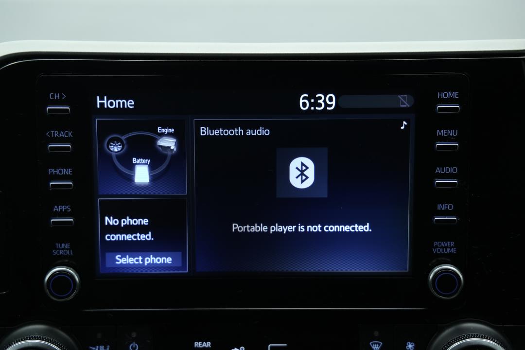 2022 Toyota Kluger Gx Hybrid AWD, Automatic, 71784 km, Infotainment System