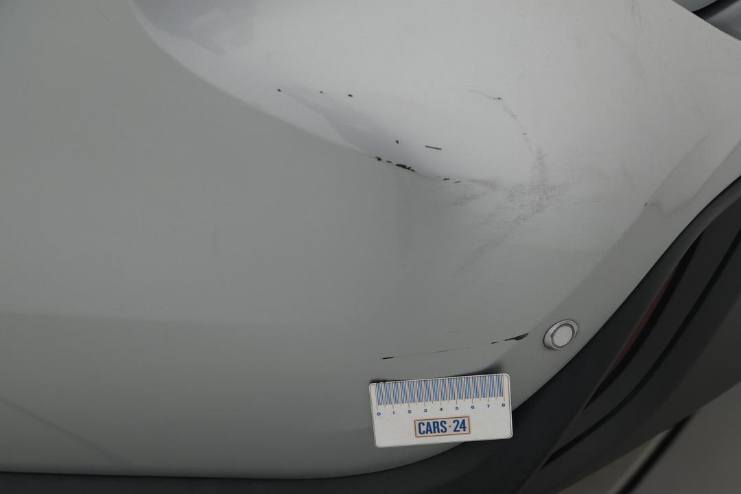 2022 Toyota Kluger Gx Hybrid AWD, Automatic, 71784 km, Bumper Rear Scratch