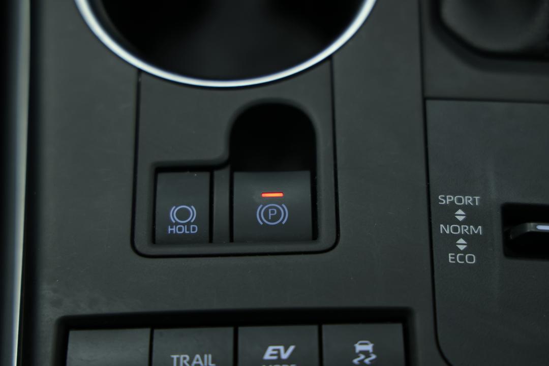2022 Toyota Kluger Gx Hybrid AWD, Automatic, 71784 km, Handbrake
