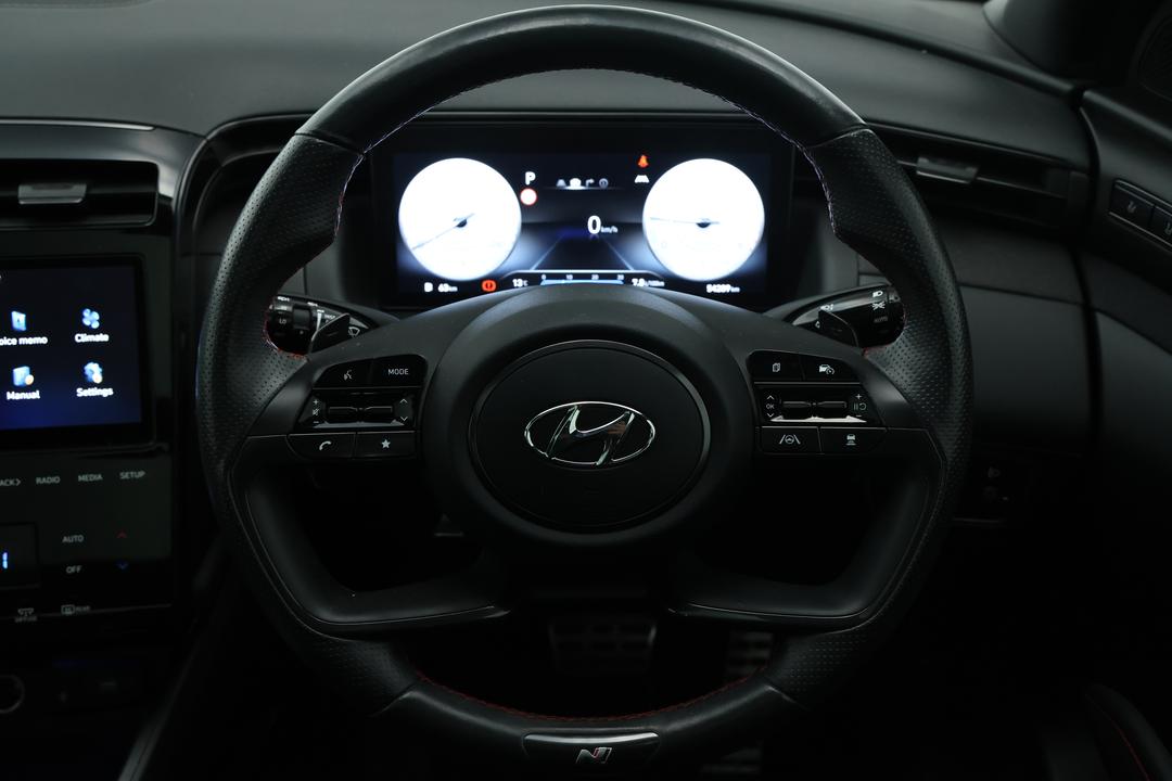 2022 Hyundai Tucson Highlander N Line (AWD), Automatic, 54289 km, Steering Wheel Close-up
