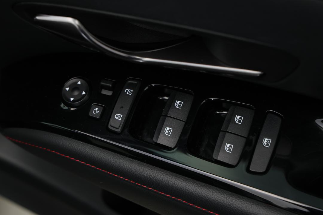 2022 Hyundai Tucson Highlander N Line (AWD), Automatic, 54289 km, Drivers Side Door Panel Controls
