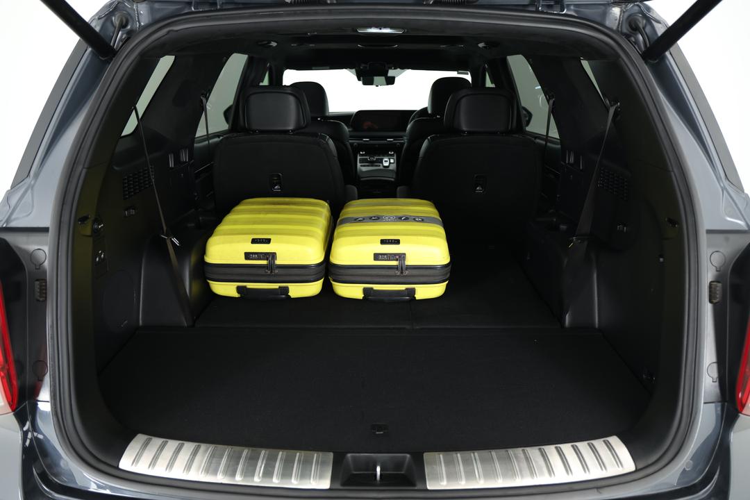 2023 Hyundai Palisade Highlander (7 Seat), Automatic, 68353 km, Boot Inside View with Luggage