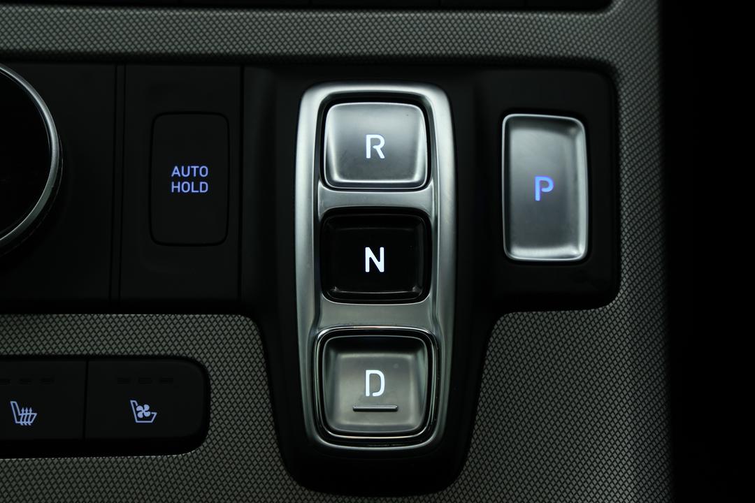 2023 Hyundai Palisade Highlander (7 Seat), Automatic, 68353 km, Gear Lever 