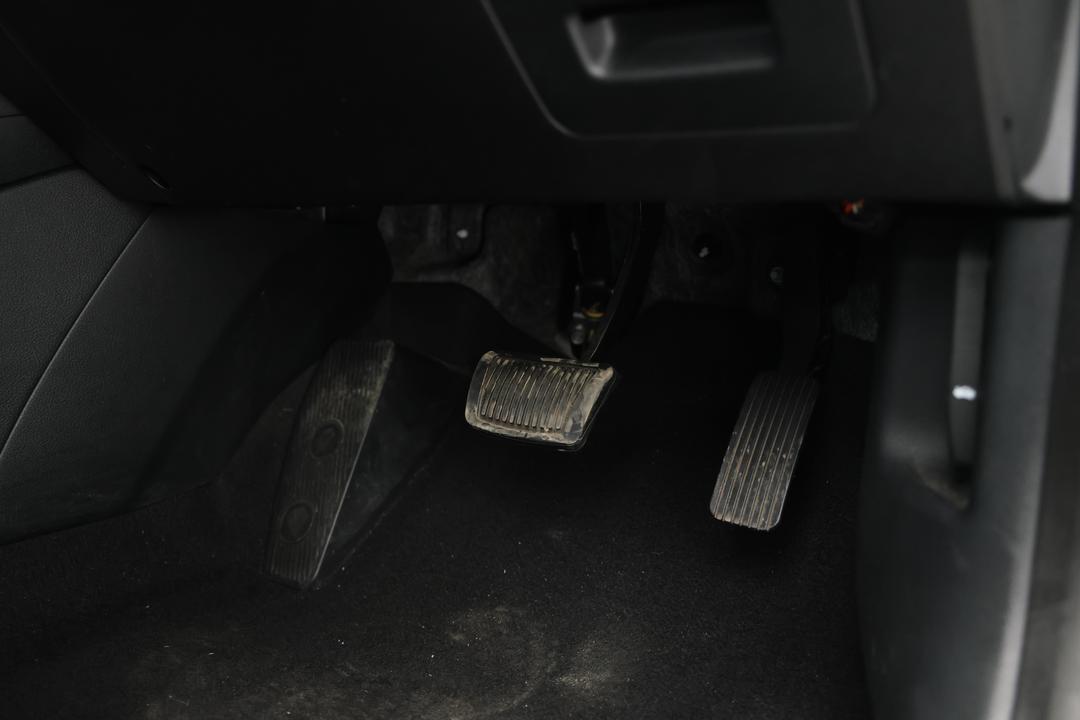 2019 Kia Cerato S, Automatic, 55904 km, Pedals and Footmat
