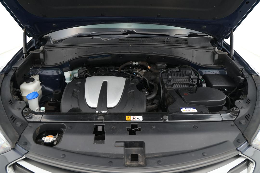 2017 Hyundai Santa Fe Active X, Automatic, 74209 km, Open Bonnet (Engine)