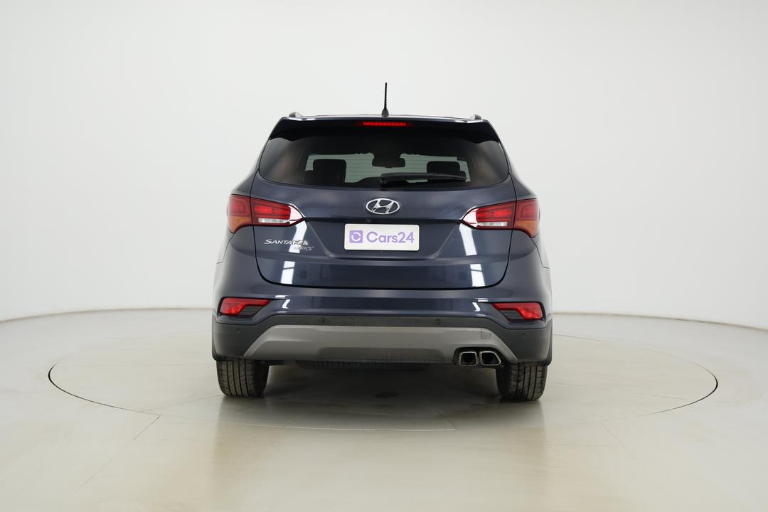 2017 Hyundai Santa Fe Active X, Automatic, 74209 km, Back/Rear View