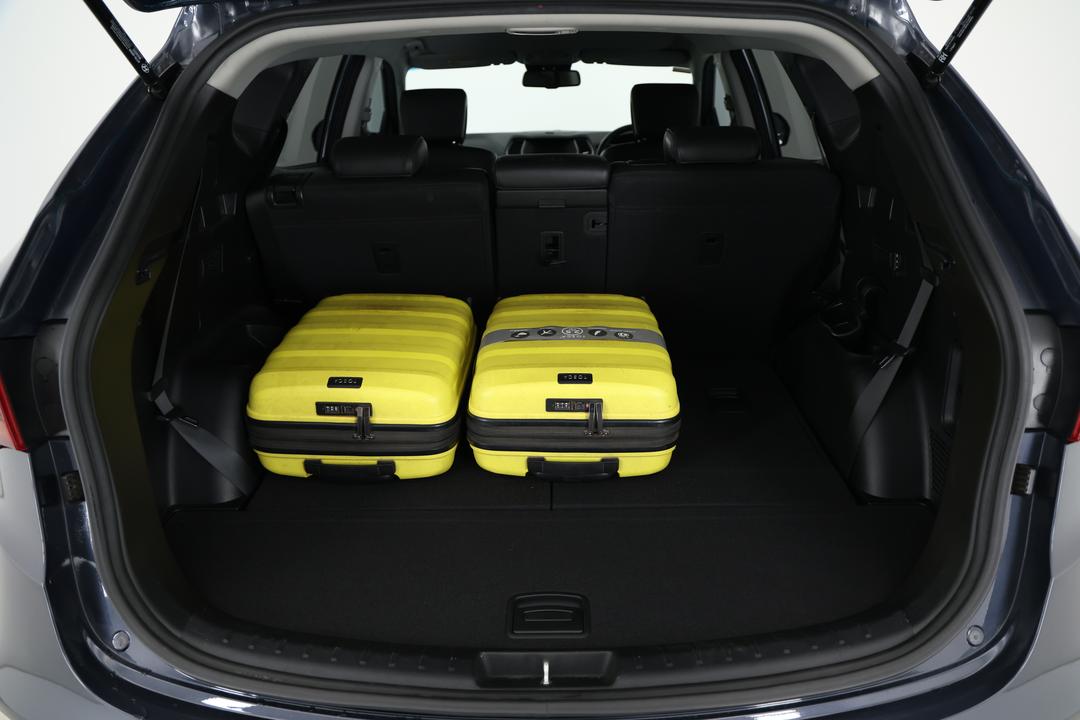 2017 Hyundai Santa Fe Active X, Automatic, 74209 km, Boot Inside View with Luggage