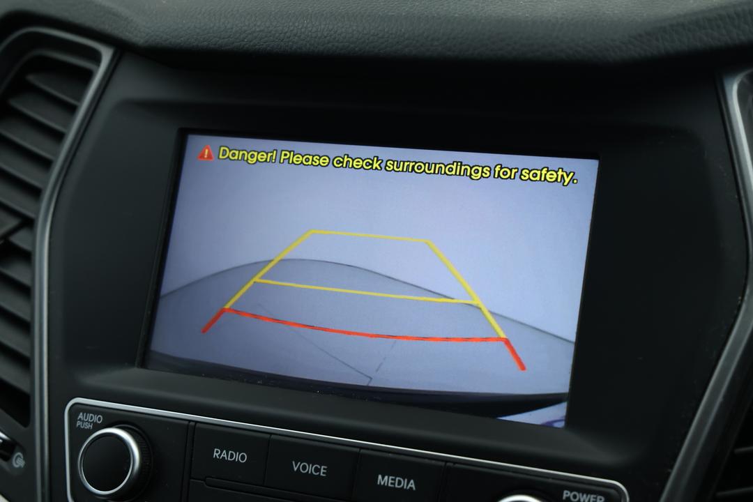 2017 Hyundai Santa Fe Active X, Automatic, 74209 km, Parking Camera