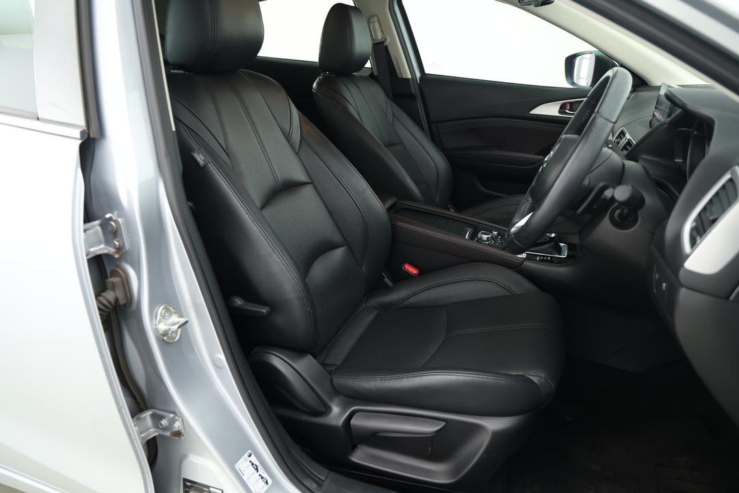 2018 Mazda 3 Touring, Automatic, 74598 km, Right Side Front Door Cabin View