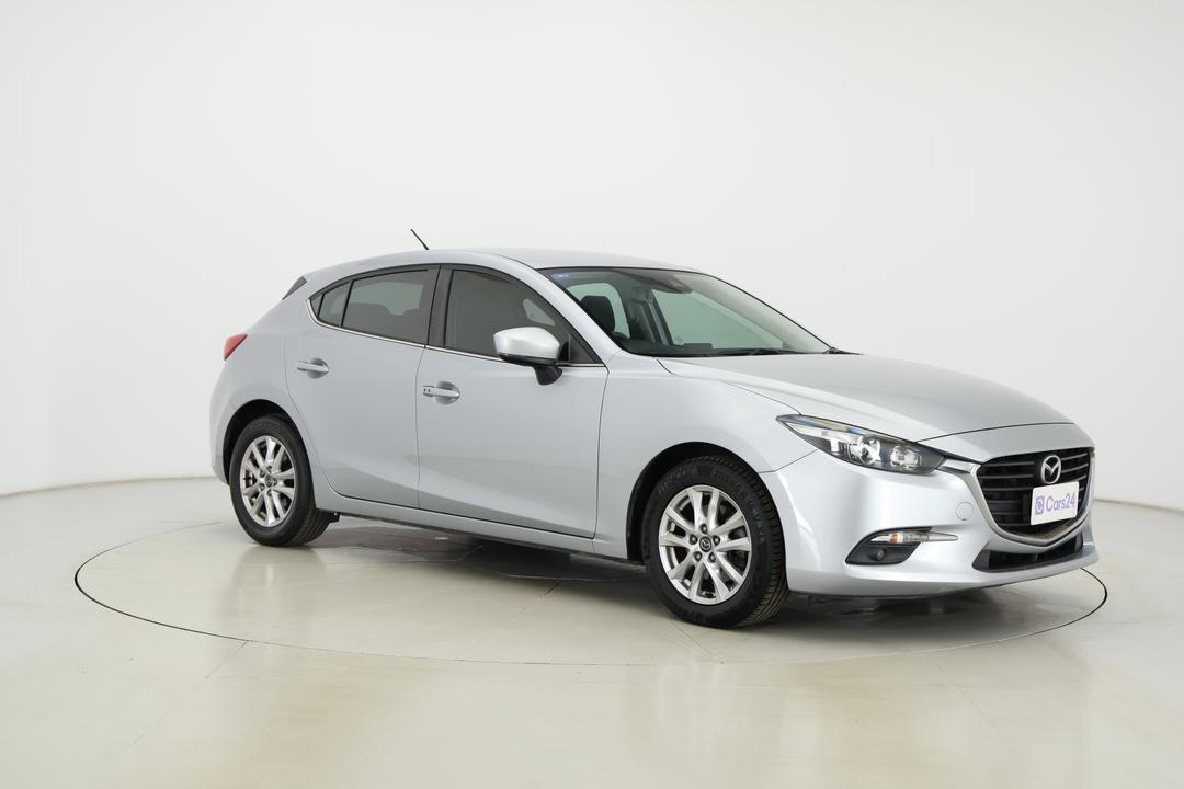 2018 Mazda 3 Touring, Automatic, 74598 km, Right Front Diagonal (45- Degree) View