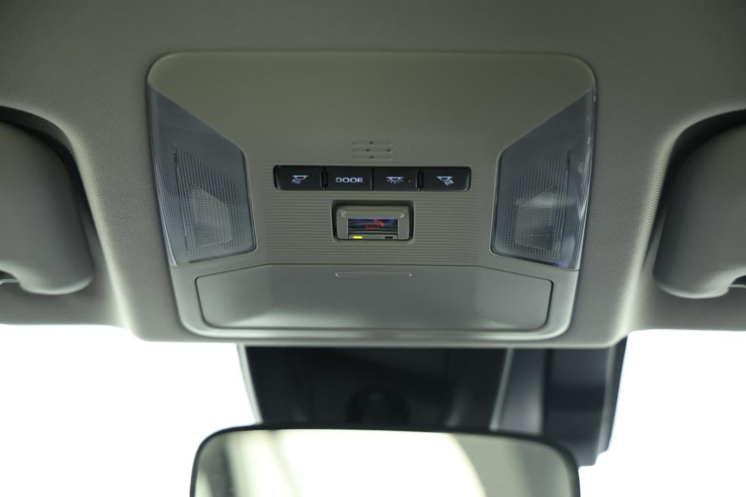 2024 Toyota RAV4 Gx (AWD) Hybr Full Size Spare, Automatic, 18080 km, On-Roof Controls/Sunglass holder