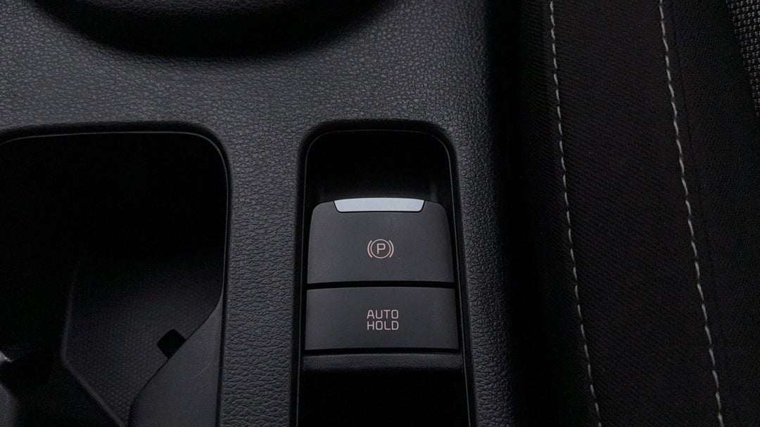 2023 Kia Cerato S Safety Pack, Automatic, 87460 km, Handbrake