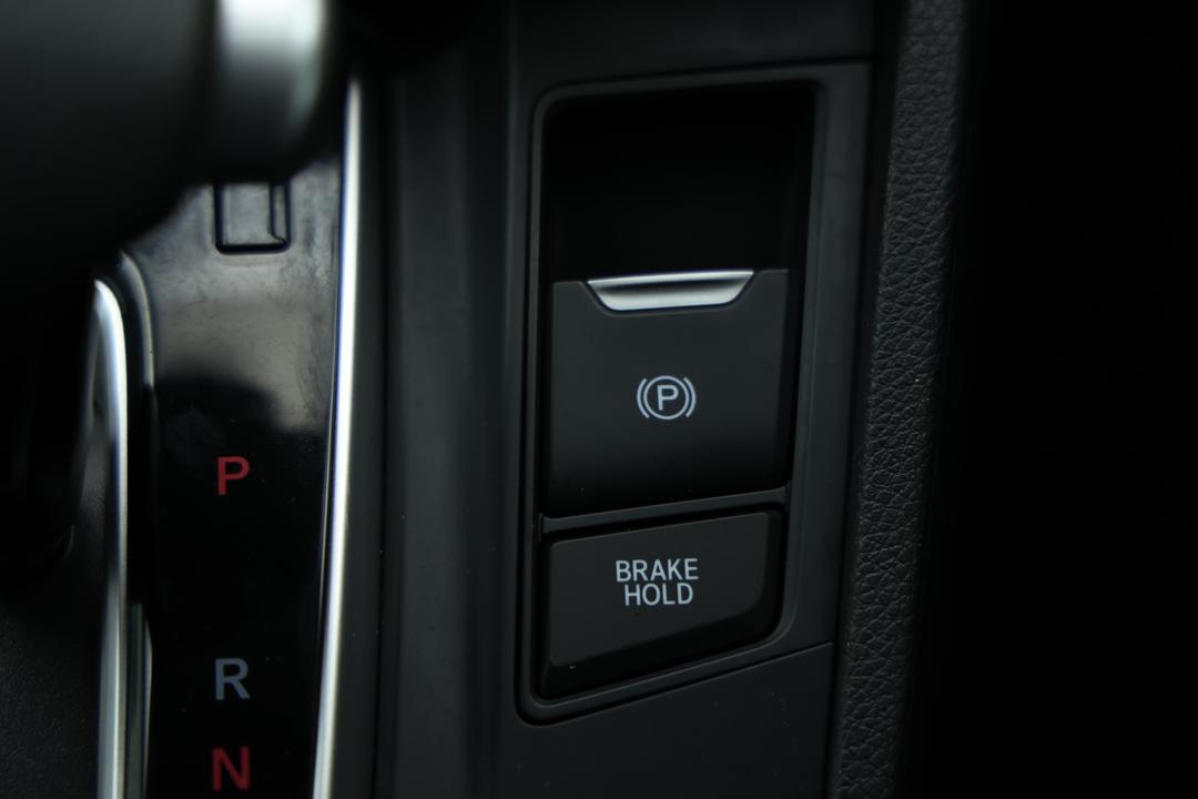 2019 Honda CR-V Vti (2WD), Automatic, 104764 km, Handbrake