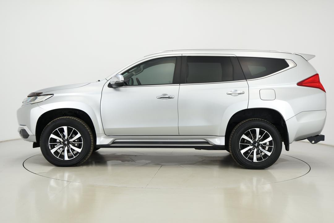 2018 Mitsubishi Pajero Sport Gls (4x4) 5 Seat, Automatic, 100077 km, Left Side View